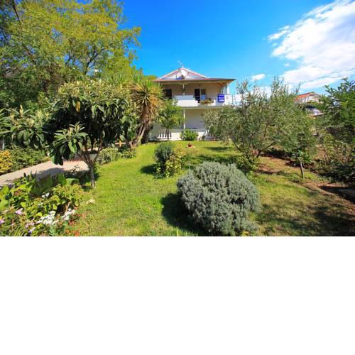 Apartments Nicol