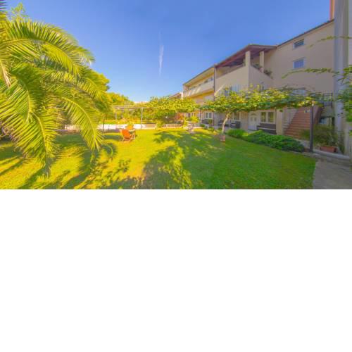 Apartments Nicole
