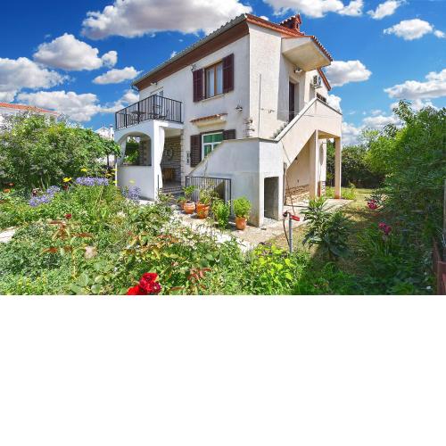 Apartments Nikola 2113