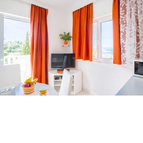 Apartments Nikolina