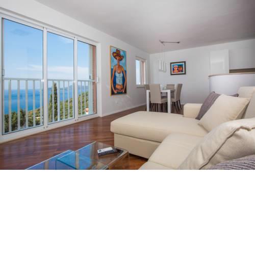 Apartments Nina