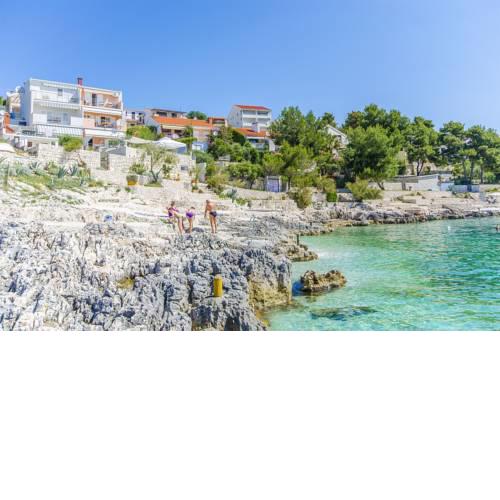 Apartments Nives