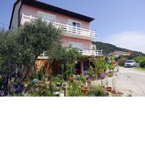 Apartments Opsenica