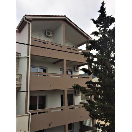 Apartments Orhideja