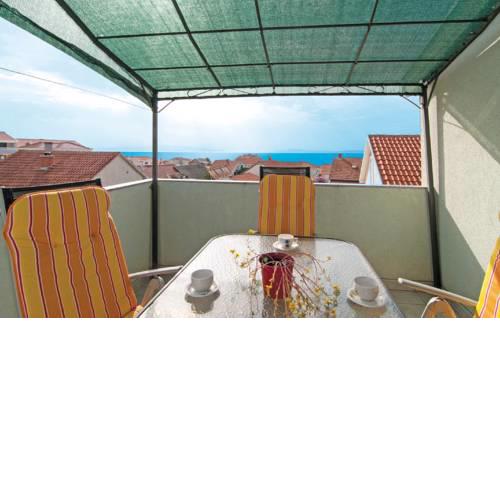 Apartments Otok