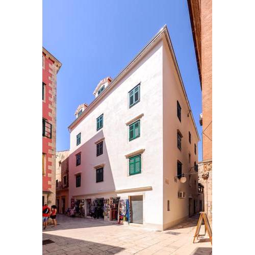 Apartments Palace Rialto
