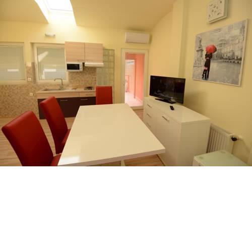 Apartments Paris & London