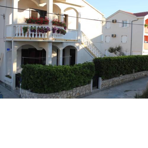 Apartments Paulin Pag