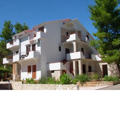 Apartments Pinus