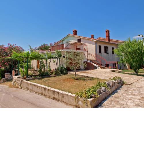 Apartments Pjescana Uvala 606