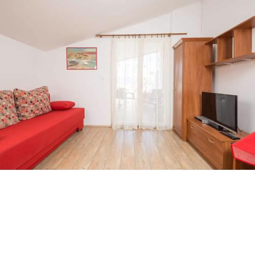 Apartments Poklepović