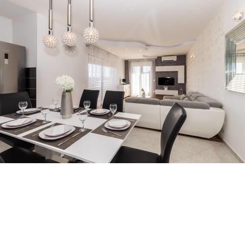 Apartments Prestige Konsa