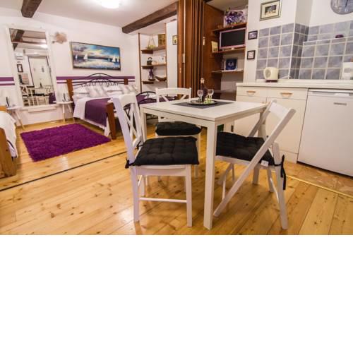 Apartments Priska