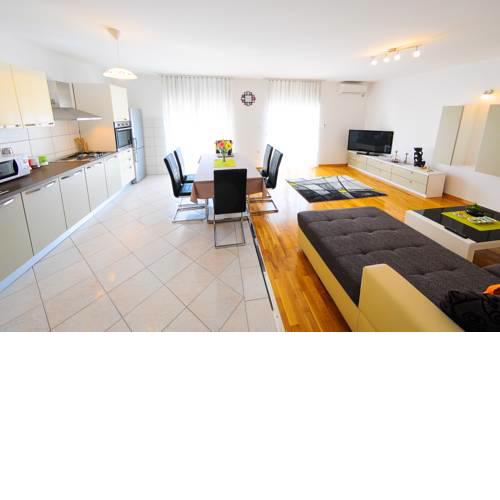 Apartments Rajic