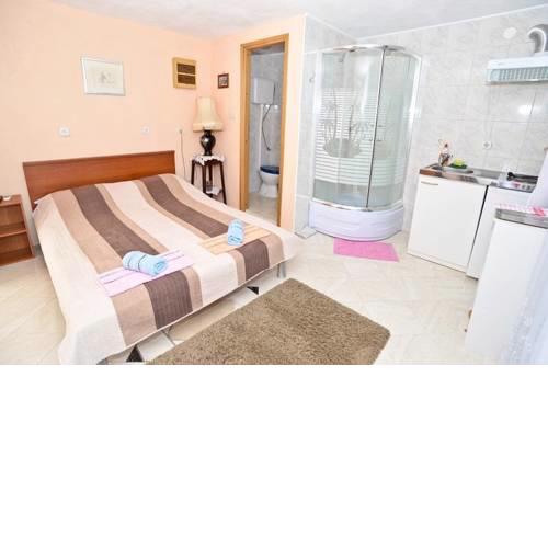Apartments Rako