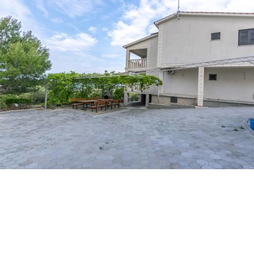 Apartments Robert