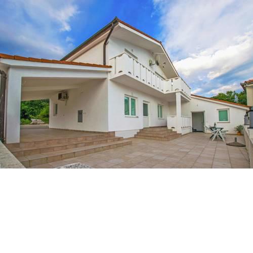Apartments Roda Starigrad Paklenica - CDN05025-DYB