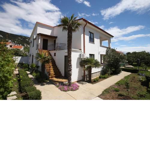 Apartments & Rooms Venka