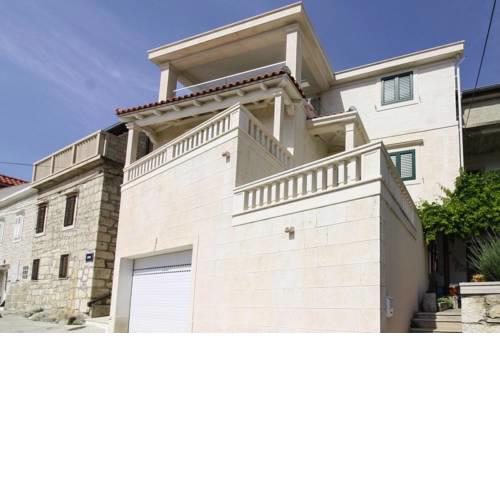 Apartments Rose Sumartin - CIN081006-EYB