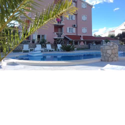 Apartments Roxsi