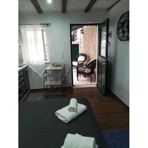 Apartments sa vrtom Fabo
