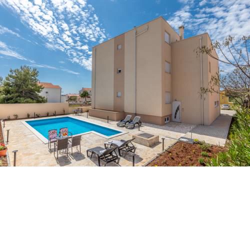 Apartments ''Sandrina''
