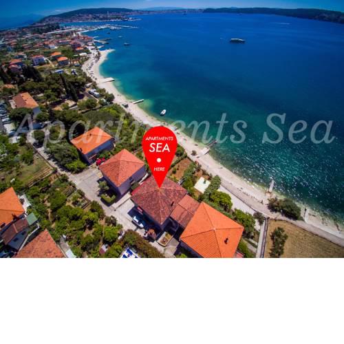 Apartments Sea