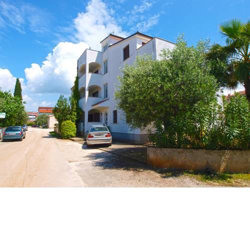 Apartments Sebastian 1842