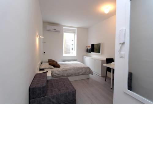 Apartments Simple Teslina