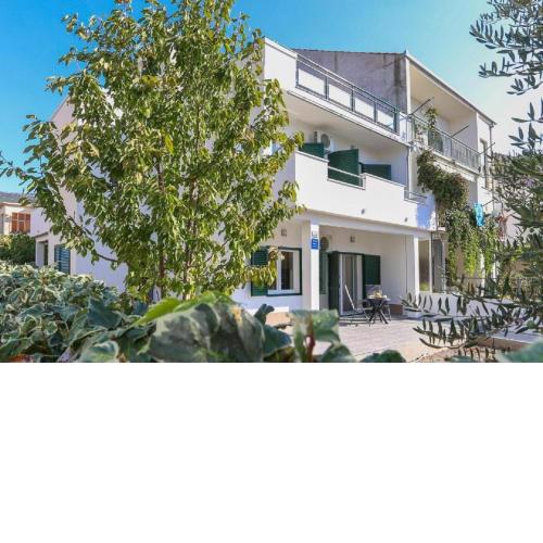 Apartments Slavko with terrace