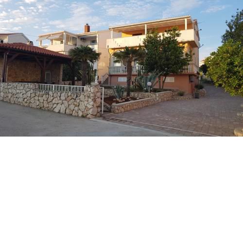 Apartments Snjezana