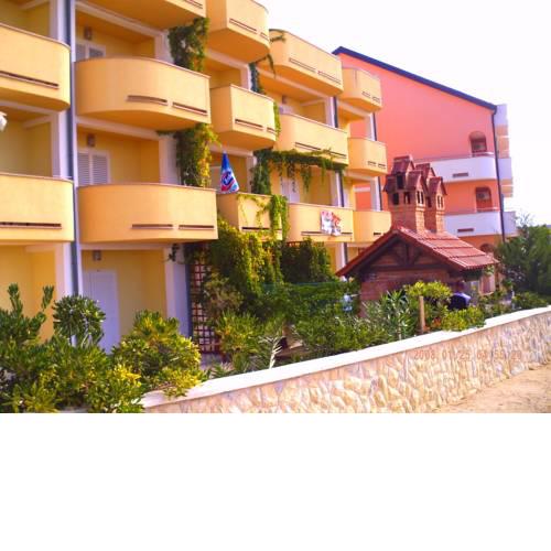 Apartments Super