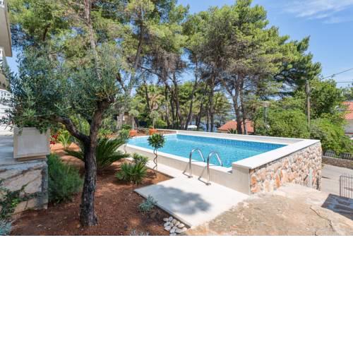 Apartments Tamar