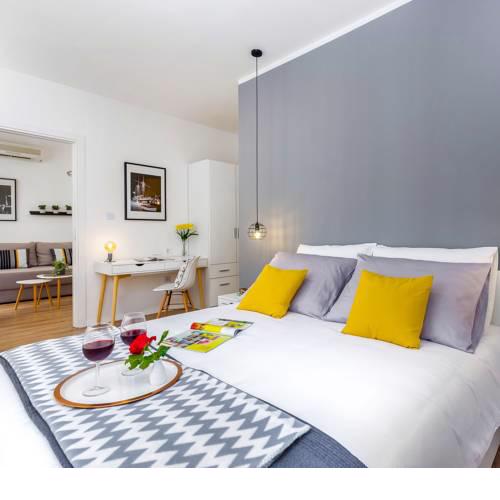 Apartments Terra I & II