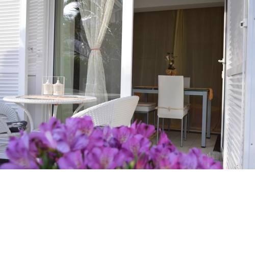 Apartments Tiho
