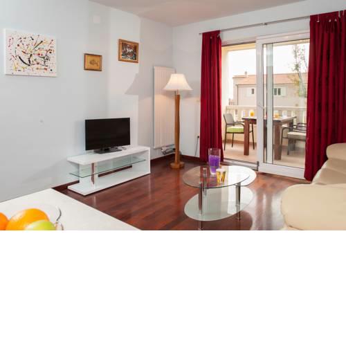 Apartments Tino
