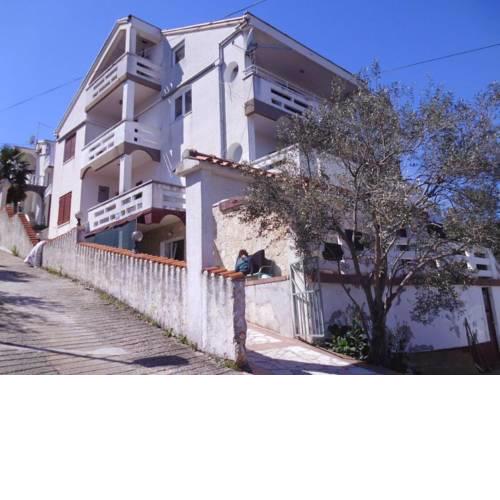 Apartments Tino