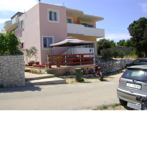 Apartments Tomo