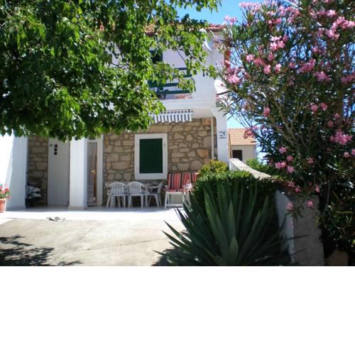 Apartments Tonci