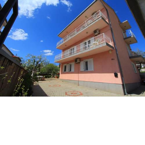 Apartments Trossana