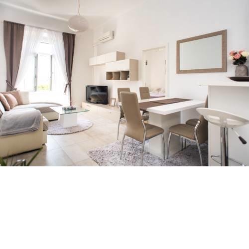 Apartments Val
