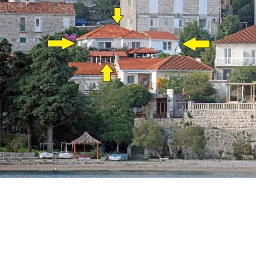 Apartments Vedro - 50 m from sea