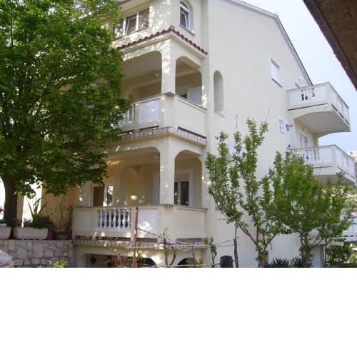 Apartments Velinka