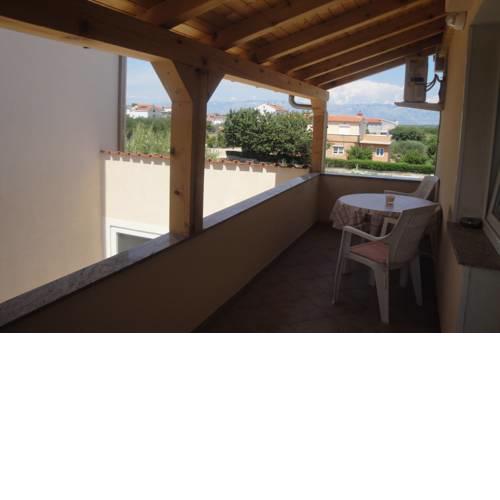 Queen beach Nin apartments Venera