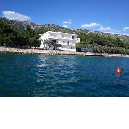 Apartments and Rooms Ventura
