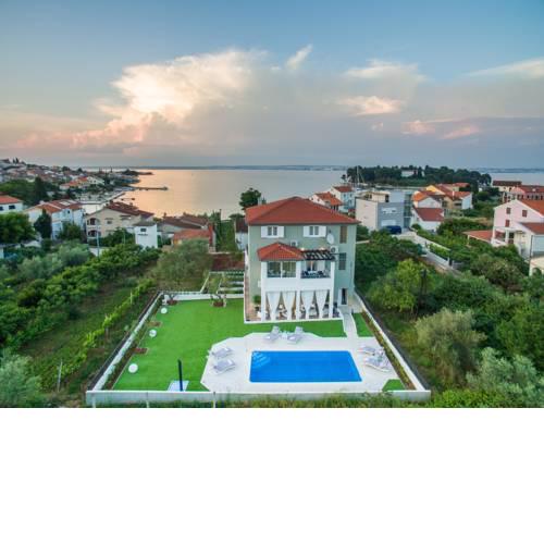 Apartments Very Good Life