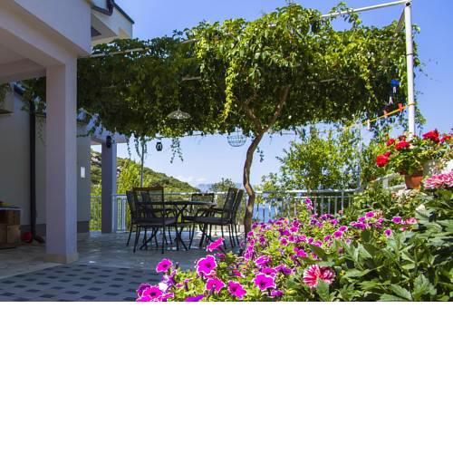 Apartments Vesela