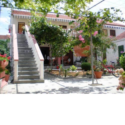 Apartments Vesna