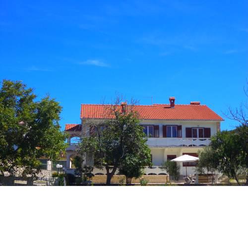 Apartments Vesna