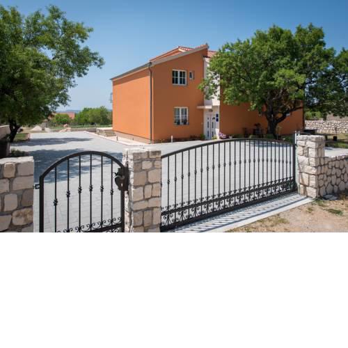 Apartments Vesna